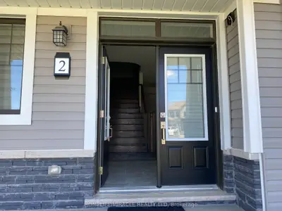 2 Cahill Drive, Brantford, On N3t 0v5