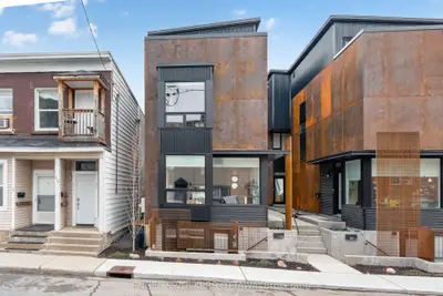 117 Carruthers Avenue C, West Centre Town, On K1y 1n4