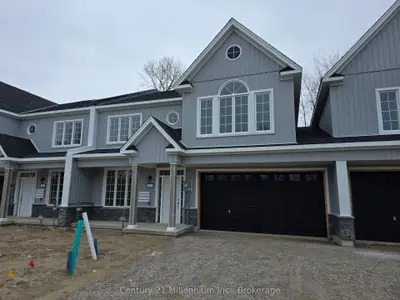 22 Steinway Street N, Saugeen Shores, On N0h 2l0