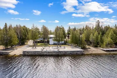 268 Dorcas Bay Road, Northern Bruce Peninsula, On N0h 2r0