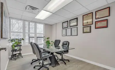 99 Holland Avenue 106, Tunneys Pasture And Ottawa West, On K1y 0y1