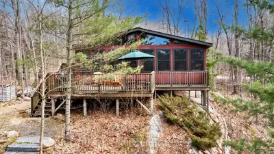 391 Salmon Lake Road, Seguin, On P2a 2w8
