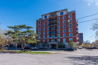 327 Breezehill Avenue S 701, Dows Lake - Civic Hospital And Area, On K1y 1r6