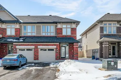 790 Cairn Cres Crescent E, Orleans - Convent Glen And Area, On K1w 0p7