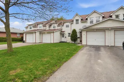 27 Aldershot Avenue 4, Brockville, On K6v 2p7