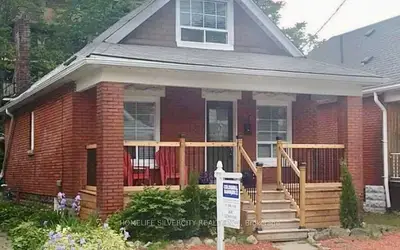 24 Webber Avenue, Hamilton, On L8n 1w3