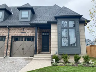 25 Sorensen Court 4, Niagara-on-the-lake, On L0s 1j0
