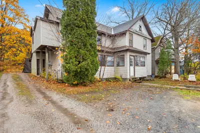 105 Gibson Street, Parry Sound, On P2a 1x6