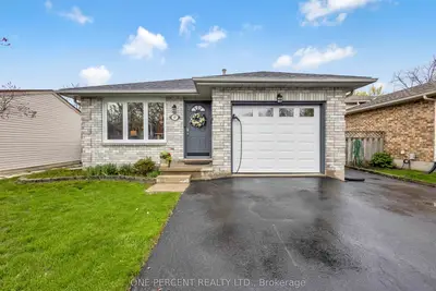 57 Coxwell Crescent, Brantford, On N3p 1p5