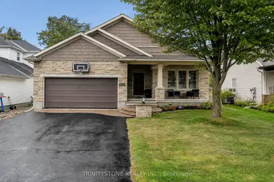 452 Landswood Way, Stittsville - Munster - Richmond, On K2s 0a4