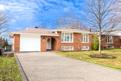 18 Riddle Court, North Bay, On P1b 8s6