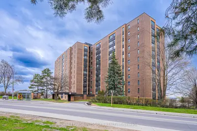 1356 Meadowlands Drive E 806, Cityview - Parkwoods Hills - Rideau Shore, On K2e 6k6