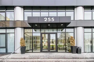 255 Bay Street 213, Ottawa Centre, On K1r 5z4