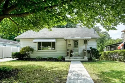 102 Kribs Street Lower, Cambridge, On N3c 3n5