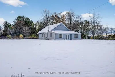 556 Bath Road E, Kingston, On K7m 2y3