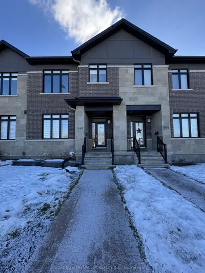 646 Mikinak Road, Manor Park - Cardinal Glen And Area, On K1k 2g8