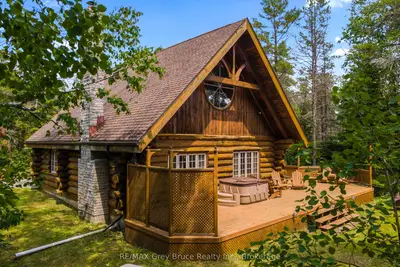 12 Scugog Lane, Northern Bruce Peninsula, On N0h 2r0