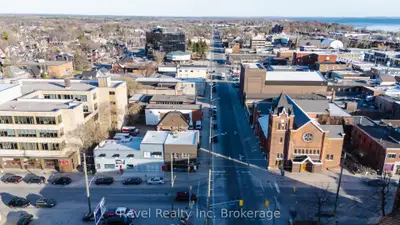 407 Ferguson Street, North Bay, On P1b 1x3