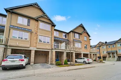 201 Westbank Trail 49, Hamilton, On L8j 0h4