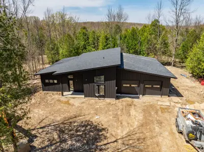 127 Big Rock Road, Georgian Bluffs, On N0h 2k0