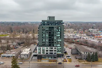 71 Wyndham Street S 506, Guelph, On N1e 0t7