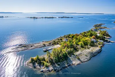 2 Is 2390, Georgian Bay, On, P0e 1e0