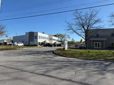 22 Jamie Avenue Unit 22b, Country Place - Pineglen - Crestview And Area, On K2e 6t6