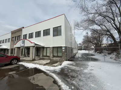 22 Jamie Avenue Unit 22b, Country Place - Pineglen - Crestview And Area, On K2e 6t6