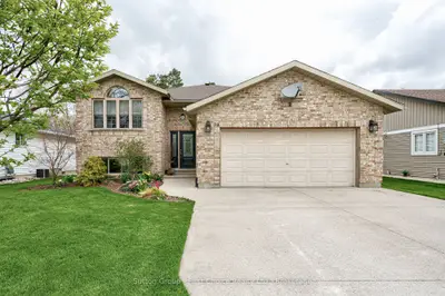 19 Eleanor Street, West Perth, On N0k 1n0