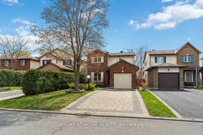 26 Denham Way, Stittsville - Munster - Richmond, On K2s 1h5