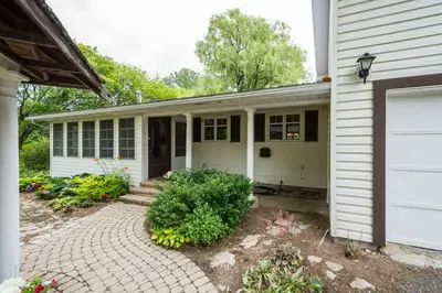 21 Storms Lane, Prince Edward County, On K0k 2p0