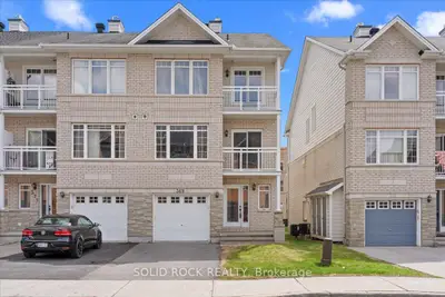 369 Citiplace Drive, Cityview - Parkwoods Hills - Rideau Shore, On K2e 0a7