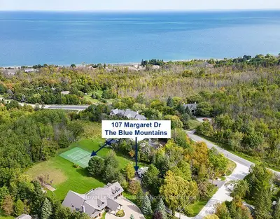 107 Margaret Drive, Blue Mountains, On L9y 0t5