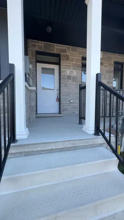 132 Rosie Street, Blue Mountains, On N0h 1j0