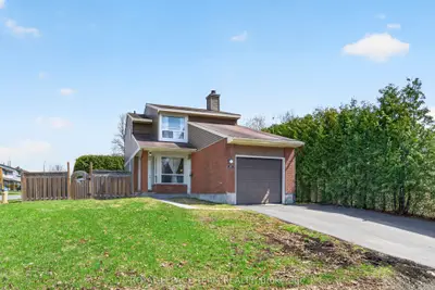 1631 Saxony Crescent, Cyrville - Carson Grove - Pineview, On K1b 5k8