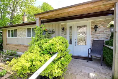 105 Anne Street, Cobourg, On K9a 1g4