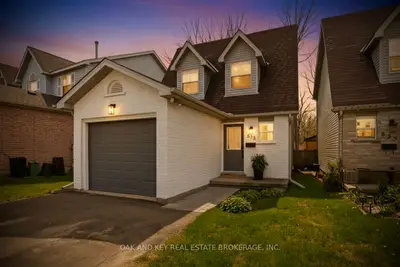 833 Deveron Crescent, London South, On N5z 5b4