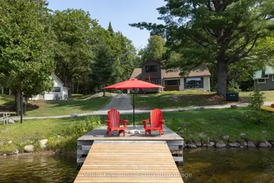 1025 & 1027 Big Island Road, Bracebridge, On P1l 1x1