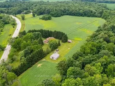 1514 Longwoods Road, Southwest Middlesex, On N0l 2n0