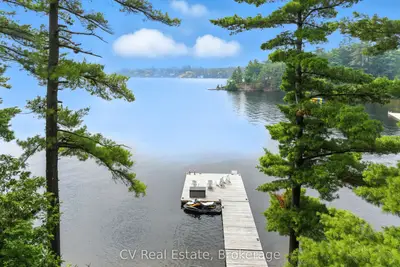 1166 Parkers Point Road, Gravenhurst, On P1p 1r2