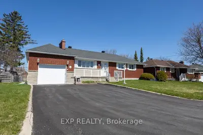11 Donna Street, Meadowlands - Crestview And Area, On K2g 2v5