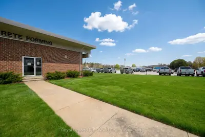 4 Elm Street, Tillsonburg, On N4g 0c4