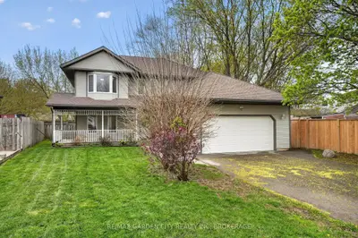8 Christina Court, Welland, On L3c 7a7