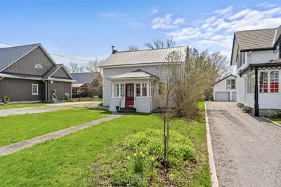 39 Francis Street W, Kawartha Lakes, On K0m 1n0