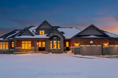 42 Wellers Way, Quinte West, On K0k 1l0