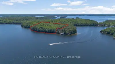 R60- Pt5 Tobins Island, Muskoka Lakes, On, P0b 1j0