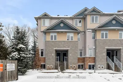 1032 Redtail Private 9, Cyrville - Carson Grove - Pineview, On K1j 0a9