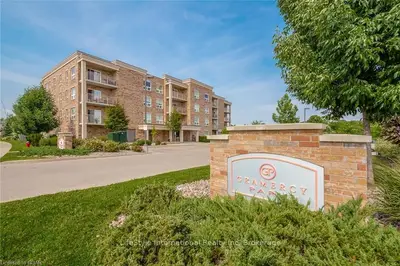 901 Paisley Road 103, Guelph, On N1k 0a7
