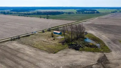 483 Concession 4, Northern Bruce Peninsula, On N0h 1w0