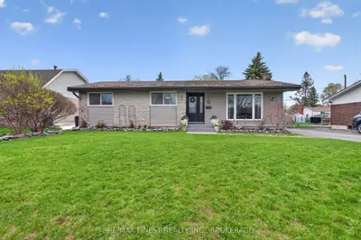 71 Littlefield Road, Loyalist, On K7n 1s1